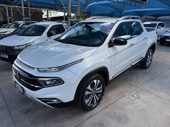 FIAT TORO 2.0 16V TURBO DIESEL VOLCANO 4WD AT9